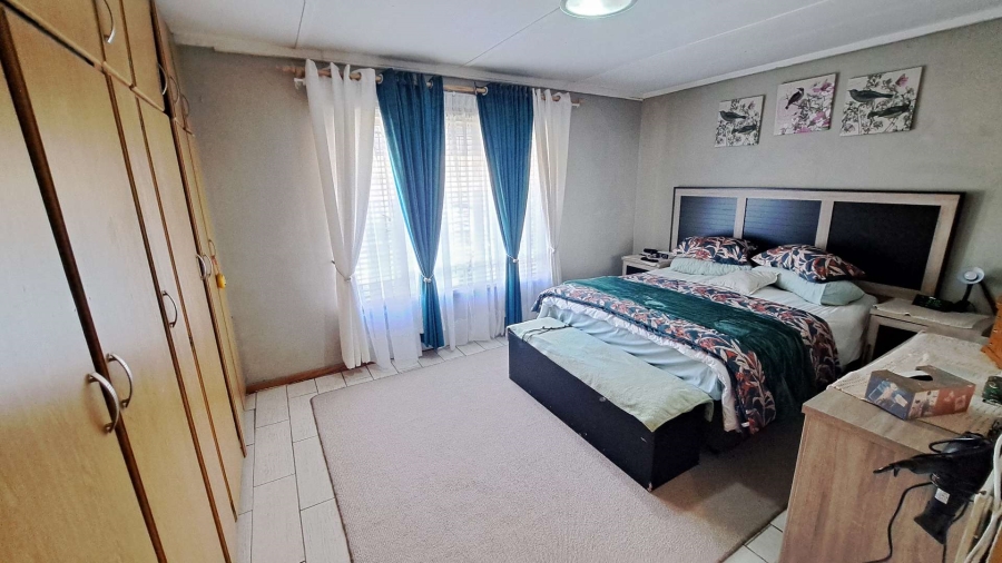 3 Bedroom Property for Sale in Generaal De Wet Free State